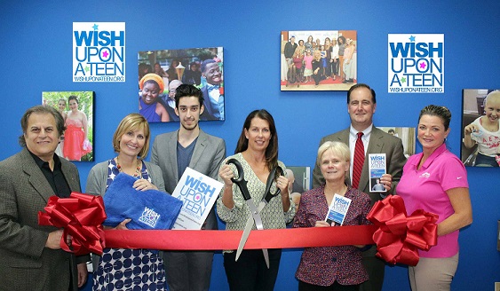 Photo:  Doug Ashley, Photography by Ashley Pictured from left:  Paul Taros, Taros and Associates; Nancy Sovran, Wish Upon A Teen; Sam Armeni, Wish Upon A Teen; Michelle Soto, Wish Upon A Teen; Bonnie Miles, Birmingham Bloomfield Chamber; Al Hassinger, Robert W. Baird; Kelly Lewis, Alpha Lifestyle Center. 